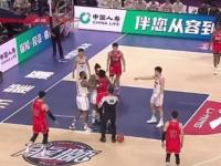 开云体育网页版入口-双方对抗，波澜不惊，场内外球迷热烈支持的简单介绍