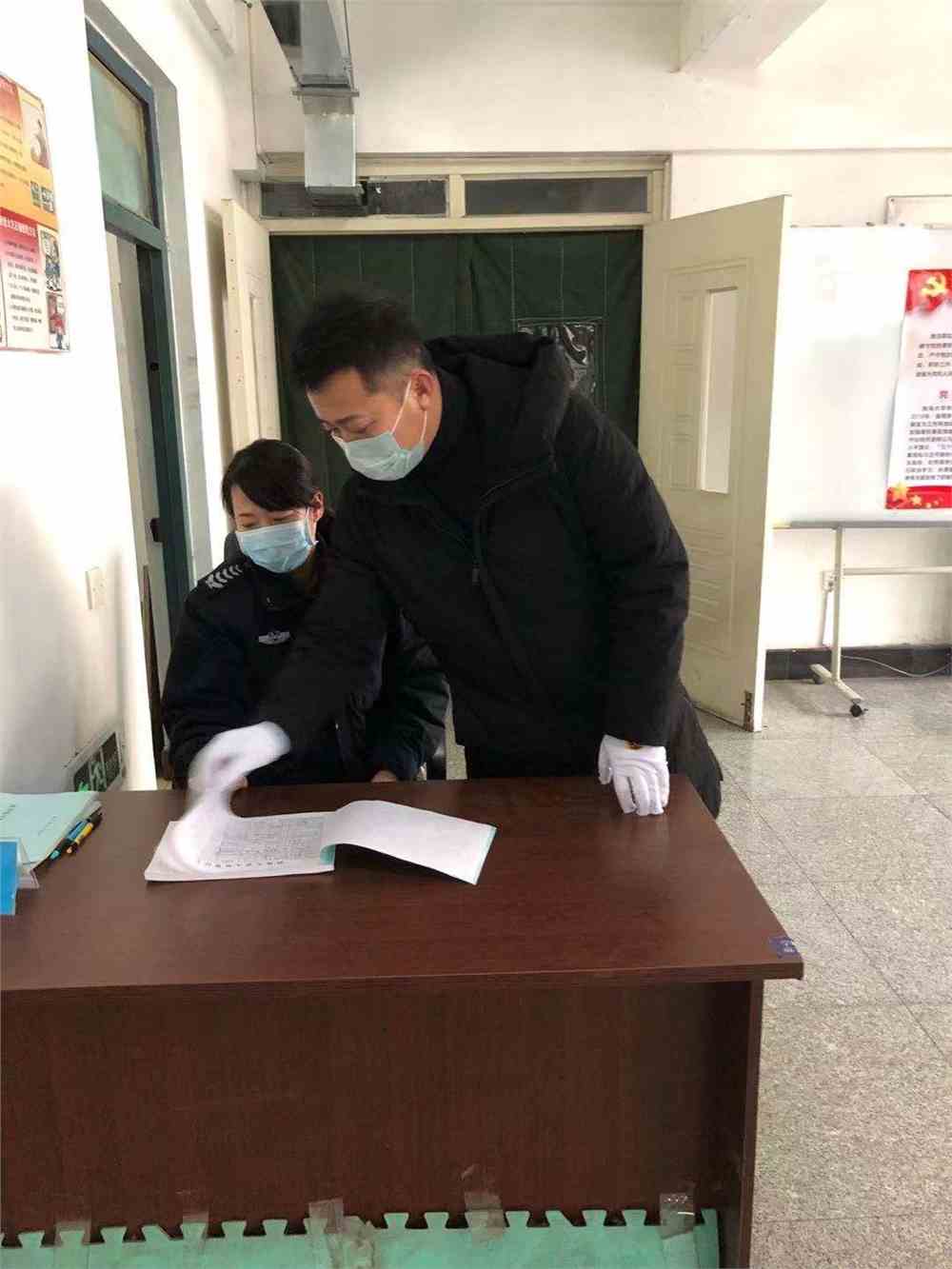 关于助攻犀利，战胜防线的钥匙在于团队配合的信息