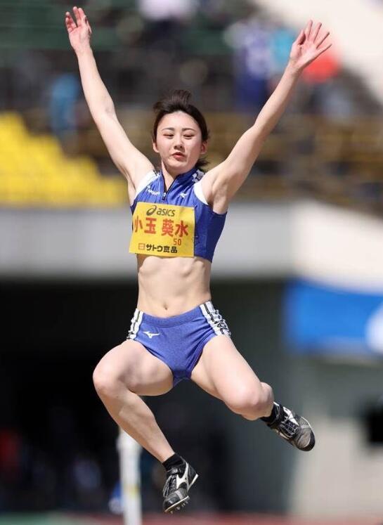 关于日本选手夺取女子体操亚军，实现突破的信息